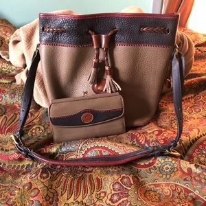 Vintage Dooney & Bourke Purse and Wallet!